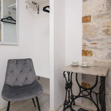 Apartman Bartul *