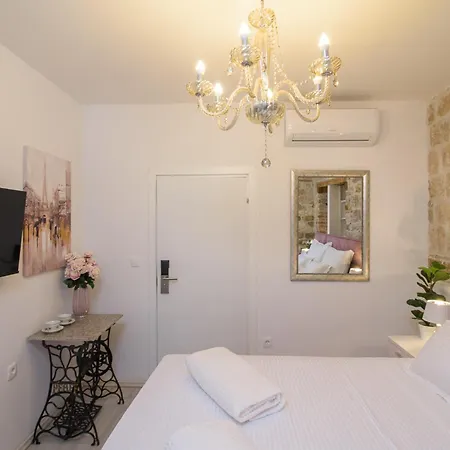 Bartul Apartman Trogir